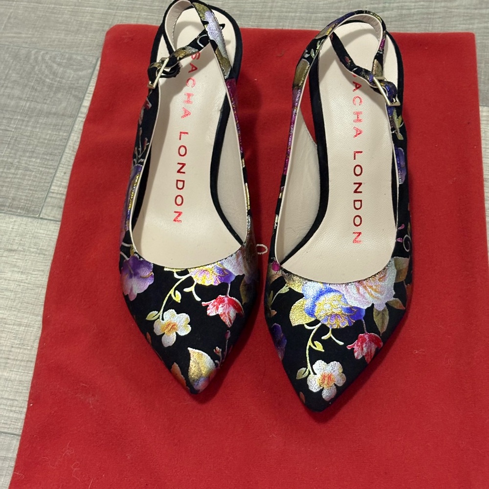 Sacha London Black slingback Heels